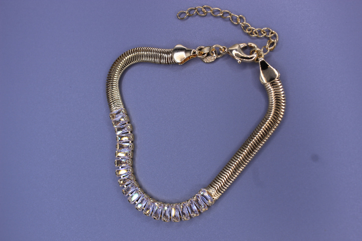 Tight gold bracelet