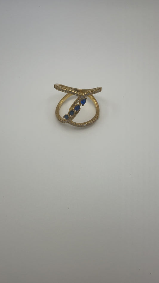Double loop with blue stones ring